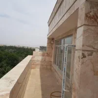 آپارتمان-250-متر-تک-واحدی-پارکینگ-بدون-مزاحمت