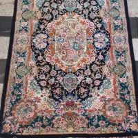 فرش ذرع و نیم دستباف طرح سالاری تبریز