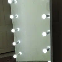 اینه قدی چراغدار