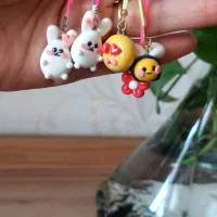 اویز گوشی و فلش