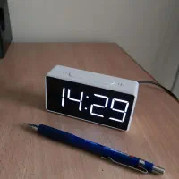 ساعت رومیزی دیجیتال ( ابهر )