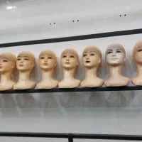مانکن برای کلاه و شال و روسری