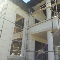 سیمانکاری محوطه‌سازی حرفه‌ای طرح سنگ چوب نما رومی