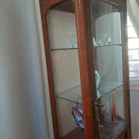 ویترین ظرف سالم وتمیزبدون هیچ زدگی