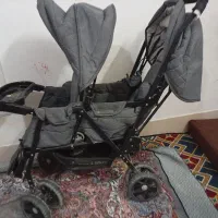 کالسکه دوقلو در حد نو