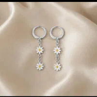 گوشواره بابونه