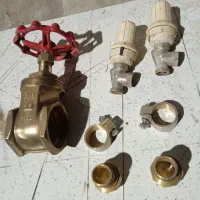 شیر فلکه 2و1/2 به همراه اتصالات