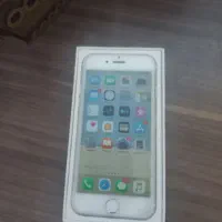 اپل iPhone 6 با حافظهٔ ۶۴ گیگابایت