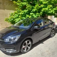 آریزو 5 مدل ۴۰۲