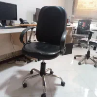 صندلی اداری چرمی