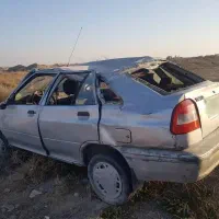 ماشین چپ کرده  با سرعت کم