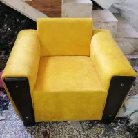 نیروی کار در تعمیرات مبل
