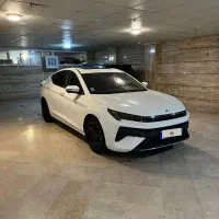 کی ام سی j7 سفید|خودرو سواری و وانت|تهران, اقدسیه|دیوار