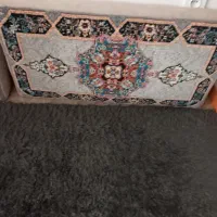 یک جفت پشتی دیواری فقط یک ماه خریداری شده