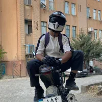 St3