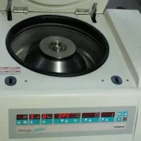 سانترفیوژ فالکون یخچالدار هریوس