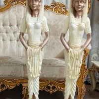 دو عدد مجسمه نو
