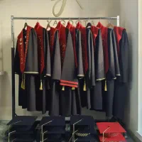 اجاره و فروش لباس فارغ التحصیلی دانشجویی