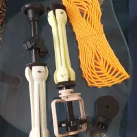 دستگاه بریل فون زنجیری به همراه پایه دوتایی