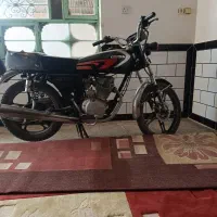 موتورسیکلت همتاز 200