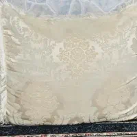 4جفت پشتی همراه با جلد در حد نو
