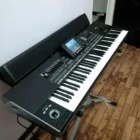 نوازنده کیبورد با ارگ pa3x فروش ارگ سولیست سولو