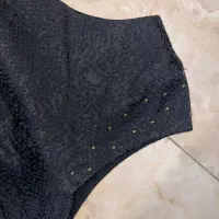 لباس مجلسی|لباس|اصفهان, قلعه طبره|دیوار