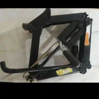 جک واچار چرخ  پژو در حد