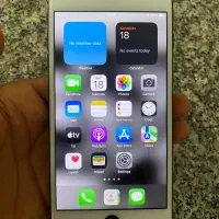 ایفون ۸پلاس تمیز