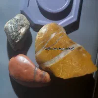 سنگ شهاب سنگ و تعدادی سنگ بی نظیر|کلکسیون اشیاء عتیقه|لاران, |دیوار