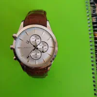 ساعت مچی بدون هیچ مشکای