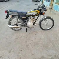 موتور سیکلت هوندا 125|موتورسیکلت|شهرضا, |دیوار