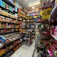 سوپرمارکت با وسایل اجناس‌ملکیت۵۰ سال سابقه انباری