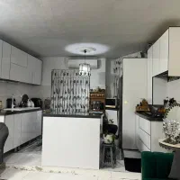 واحدی ۶۸ متری خودم مالک هستم.