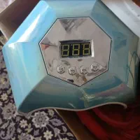 دستگاه یووی سه تا ویک زیر دستی و کیف سالم