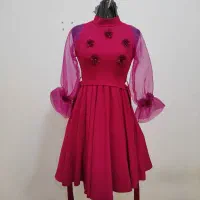 لباس مجلسی دوخته شده دخترونه در حد نو.