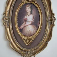 تابلوی زیبای زن فرانسوی با قاب چوب سایز ۷۰ در ۵۰