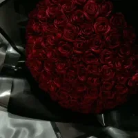 گل مصنوعی و طبیعی