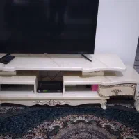 میز تلویزیون کلاسیک