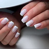 کاشت ناخن، ترمیم ناخن، ژلیش دست، ژلیش پا، لمینت|خدمات آرایشگری و زیبایی|اسلامشهر, زرافشان|دیوار