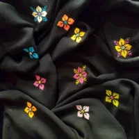 کارگاه دوخت لباس پلیواری و گراپ|لباس|ایرانشهر, |دیوار