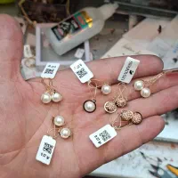 از ۱۰۰ سوت طلا داریم|جواهرات|شیراز, شاهچراغ|دیوار