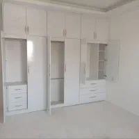 کمددیواری کد هفتادو یک دستگیره طلایی