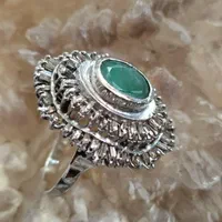 انگشتر زمرد و الماس طبیعی با قدمت بالا|جواهرات|شیراز, شریفآباد|دیوار