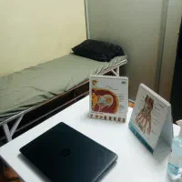 منشی کلینیک فیزیوتراپی