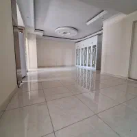 ۷۸متر/دوخوابه/فول امکانات/ویو بسیار دلت نواز/شهران