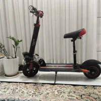 اسکوتر برقی|دوچرخه، اسکیت، اسکوتر|تخت, |دیوار