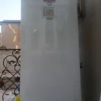 یک عدد آبگرمکن گازی طرح یخچالی سالم