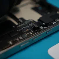 تعمیر مشکل شارژ گوشی آیفون.موبایل740|لوازم جانبی موبایل و تبلت|صدرا-فارس, فاز ۲|دیوار