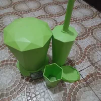 ست سطلی زباله و فرچه توالت